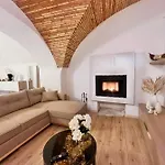 Semesterbostad L'arco Sul • Gold
