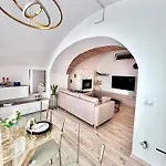 Semesterbostad L'arco Sul • Gold *